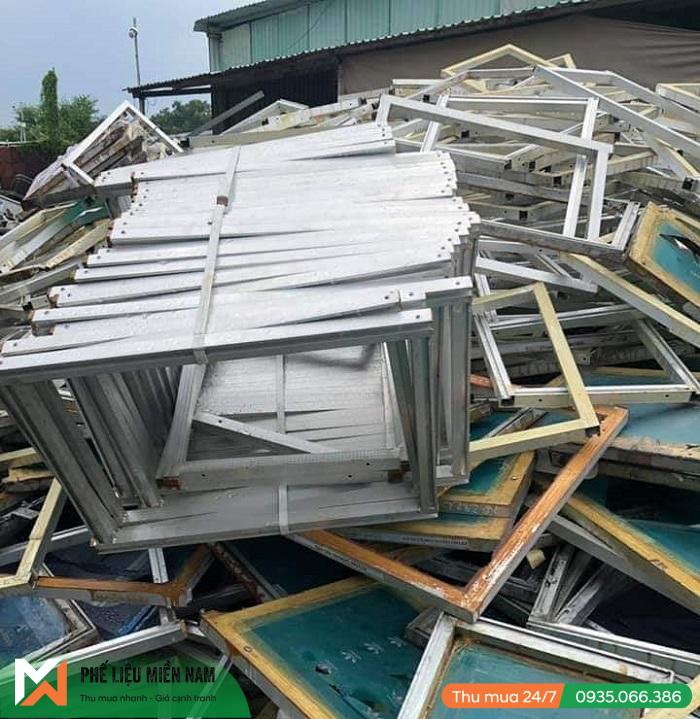 Thu mua phế liệu máy móc hư cũ ngành nhôm kính 1 Thu mua phế liệu máy móc hư cũ ngành nhôm kính