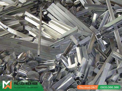 Thu mua phế liệu Nhôm thanh, nhôm đặc nguyên chất, nhôm đà 2 Thu mua phế liệu Nhôm thanh, nhôm đặc nguyên chất, nhôm đà