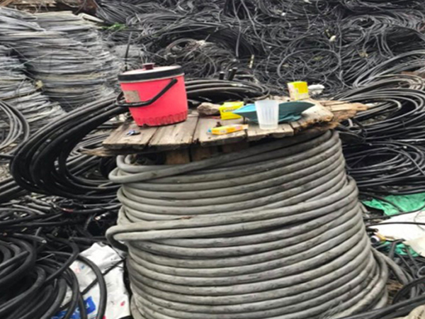 Thu Mua Đồng Cáp Điện Cũ Tận Nơi – Báo Giá Nhanh 8 Thu Mua Đồng Cáp Điện Cũ Tận Nơi – Báo Giá Nhanh