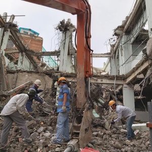 Dịch Vụ Thu Mua Xác Nhà Cấp 4, Nhà Kho Cũ – Báo Giá Nhanh