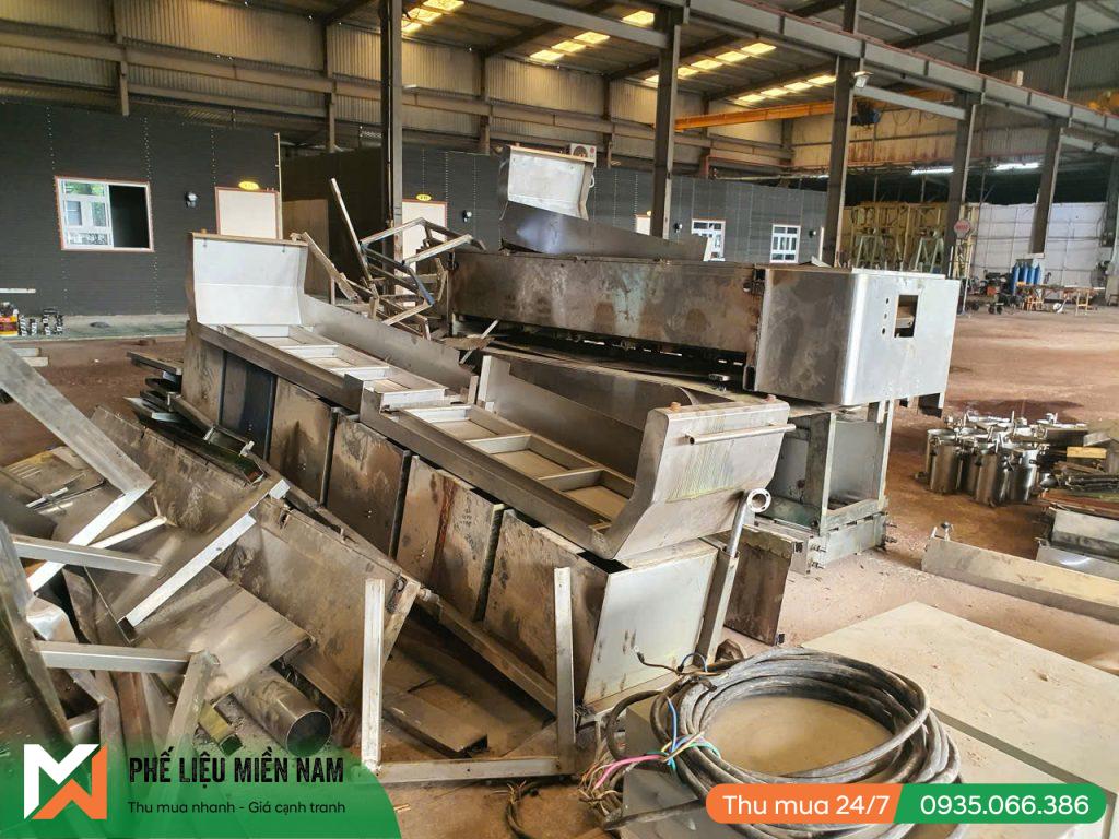 Cơ Sở Thu Mua Inox Phế Liệu Tại HCM – Uy Tín, Có Mặt Nhanh 2 Cơ Sở Thu Mua Inox Phế Liệu Tại HCM – Uy Tín, Có Mặt Nhanh