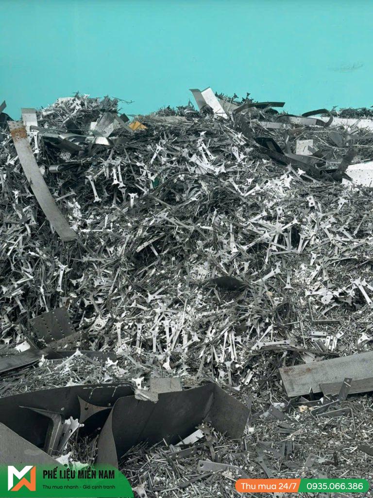 Thu mua phế liệu thiếc giá cao tận nơi 1 Thu mua phế liệu thiếc giá cao tận nơi